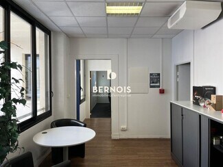 Plus de détails pour Bureau à vendre