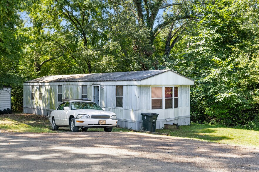 81 Capri Dr, Vicksburg, MS à vendre - Photo du bâtiment - Image 3 de 4