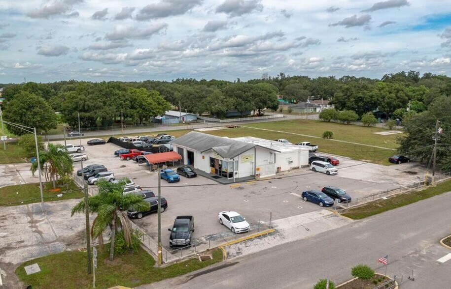 1104 US Highway 17 92 W, Haines City, FL à vendre - Photo du bâtiment - Image 2 de 8