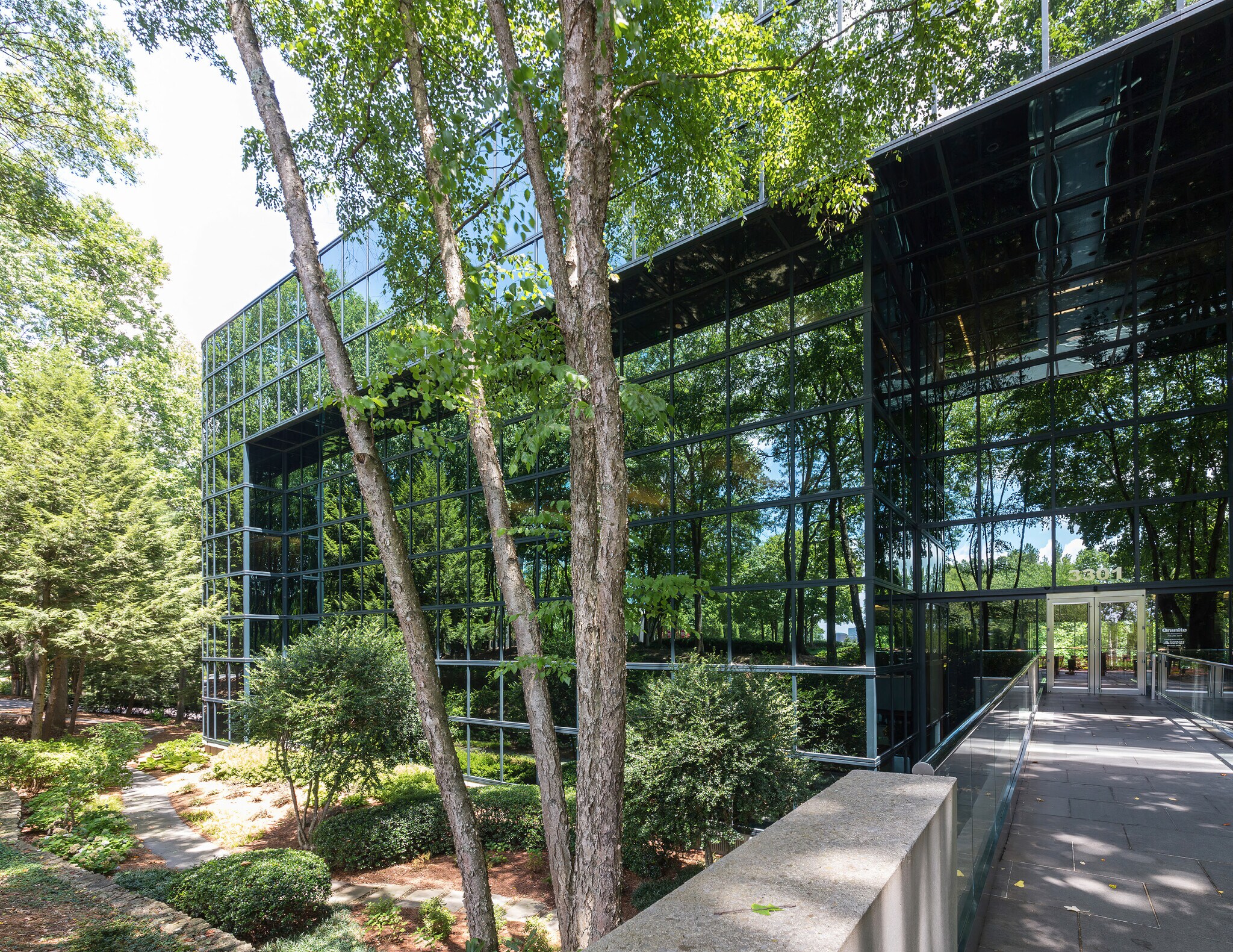 3301 Windy Ridge Pky SE, Atlanta, GA à louer Photo du bâtiment- Image 1 de 5