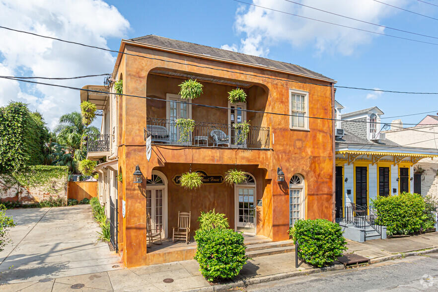 1118 Ursulines St, New Orleans, LA à vendre - Photo principale - Image 1 de 25