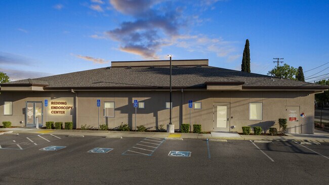 Plus de détails pour 2179 Court St, Redding, CA - Bureau à vendre