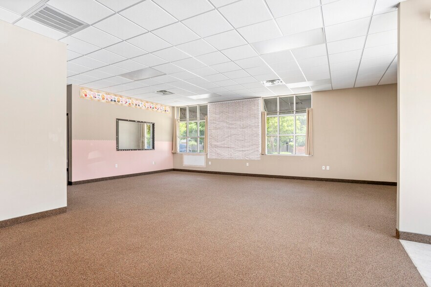 2384 North Highway 287, Mansfield, TX à louer - Photo du bâtiment - Image 2 de 16