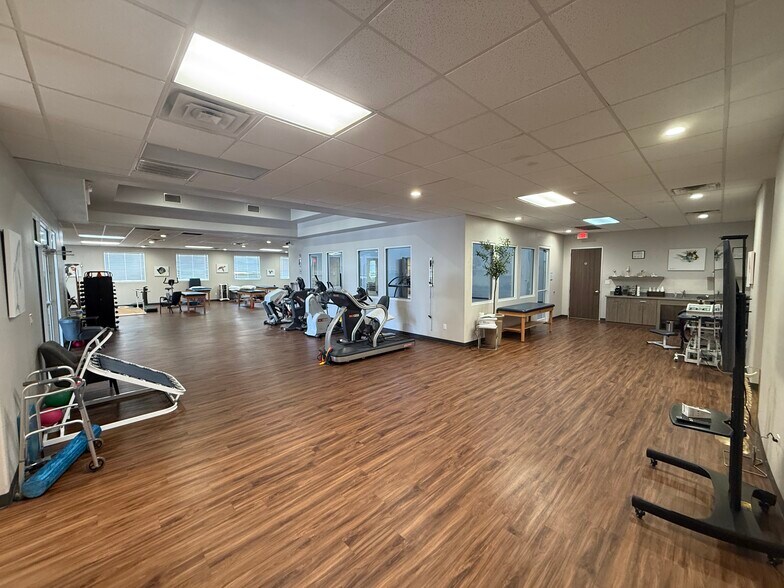 1580 US Highway 287 N, Mansfield, TX à louer - Photo du bâtiment - Image 3 de 34