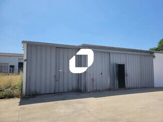 Plus de détails pour Local d'activités à louer