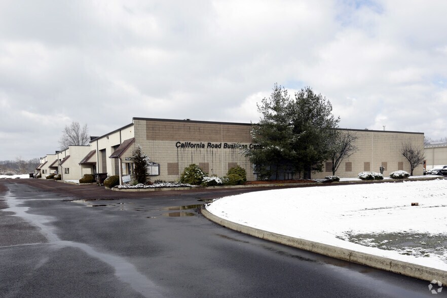 550 California Rd, Quakertown, PA à louer - Photo du bâtiment - Image 1 de 5