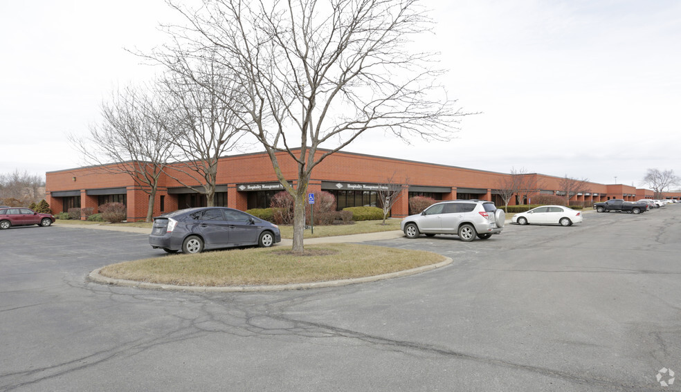 8052-8068 Reeder St, Lenexa, KS for lease - Building Photo - Image 1 of 11