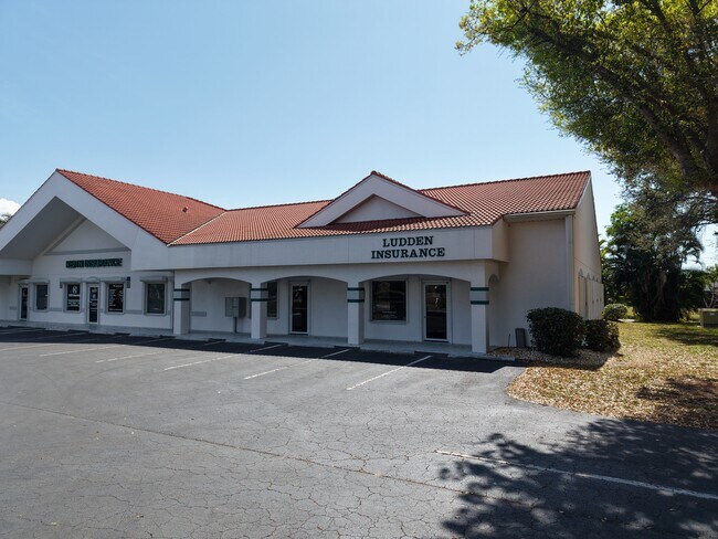 More details for 8931 Conference Dr, Fort Myers, FL - Office for Lease
