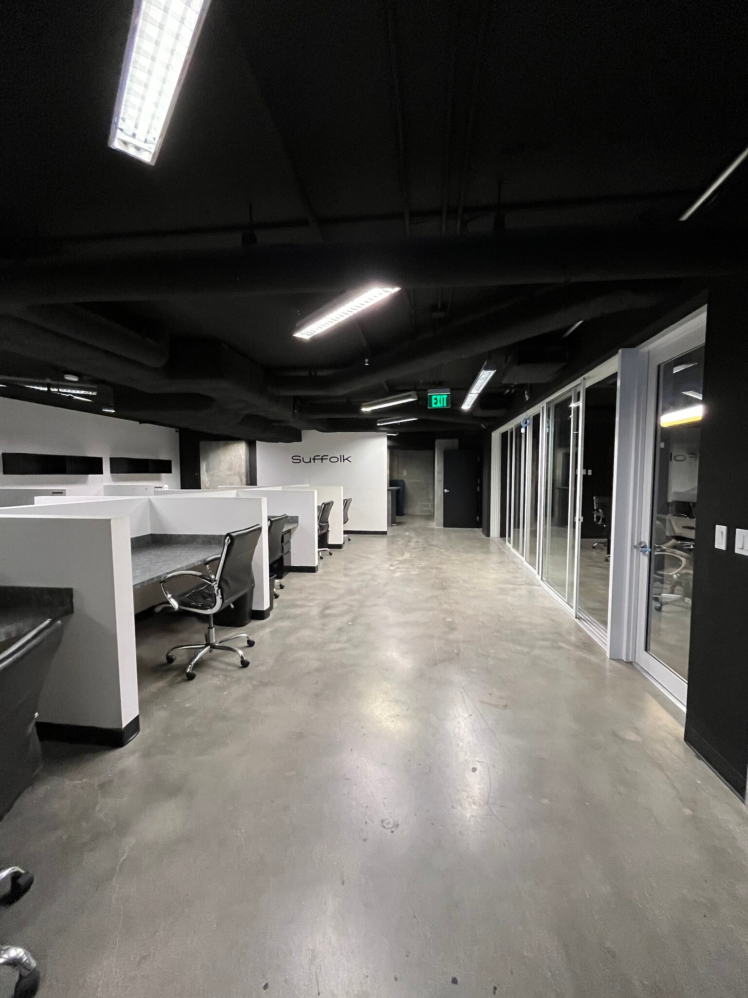 1040 Biscayne Blvd, Miami, FL for lease Interior Photo- Image 1 of 17