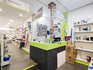 Plus de détails pour Commerce de détail à louer