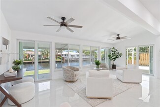 Plus de détails pour 2312 NE 17th Ave, Wilton Manors, FL - Spécialité à vendre