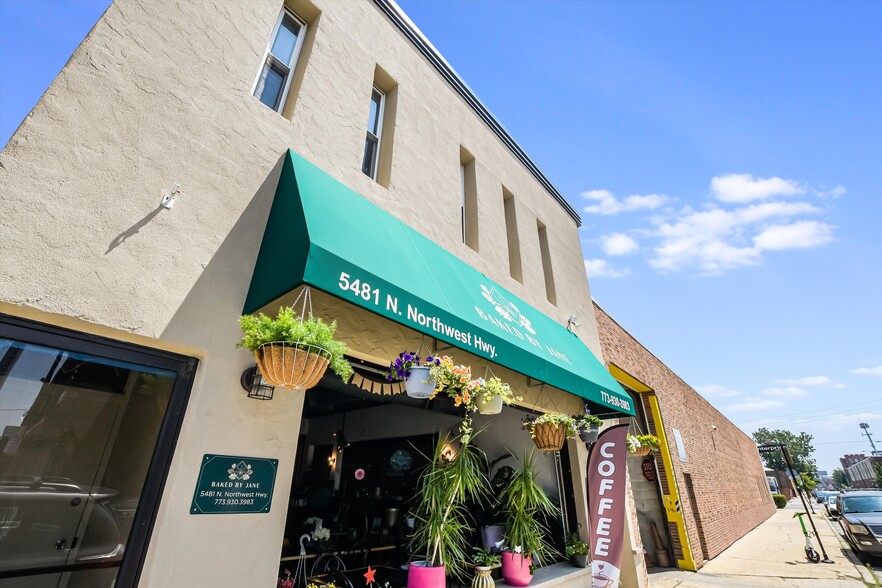 5481 N Northwest Hwy, Chicago, IL for sale - Building Photo - Image 3 of 46