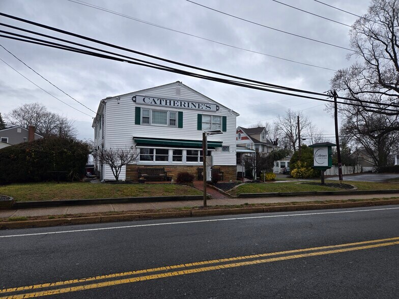 1001 Arnold Ave, Point Pleasant, NJ à vendre - Photo du bâtiment - Image 2 de 17