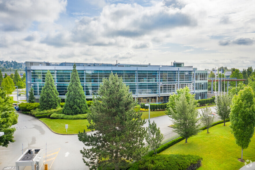 9200 Glenlyon Pky, Burnaby, BC for sale - Primary Photo - Image 1 of 1