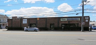Plus de détails pour 112 Merrick Rd, Lynbrook, NY - Bureau à louer