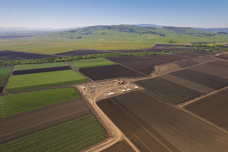 0 Highway 25, Gilroy, CA à vendre - Photo du bâtiment - Image 2 de 19