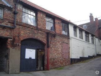32A-32C Castle Gate, Newark for sale Primary Photo- Image 1 of 2