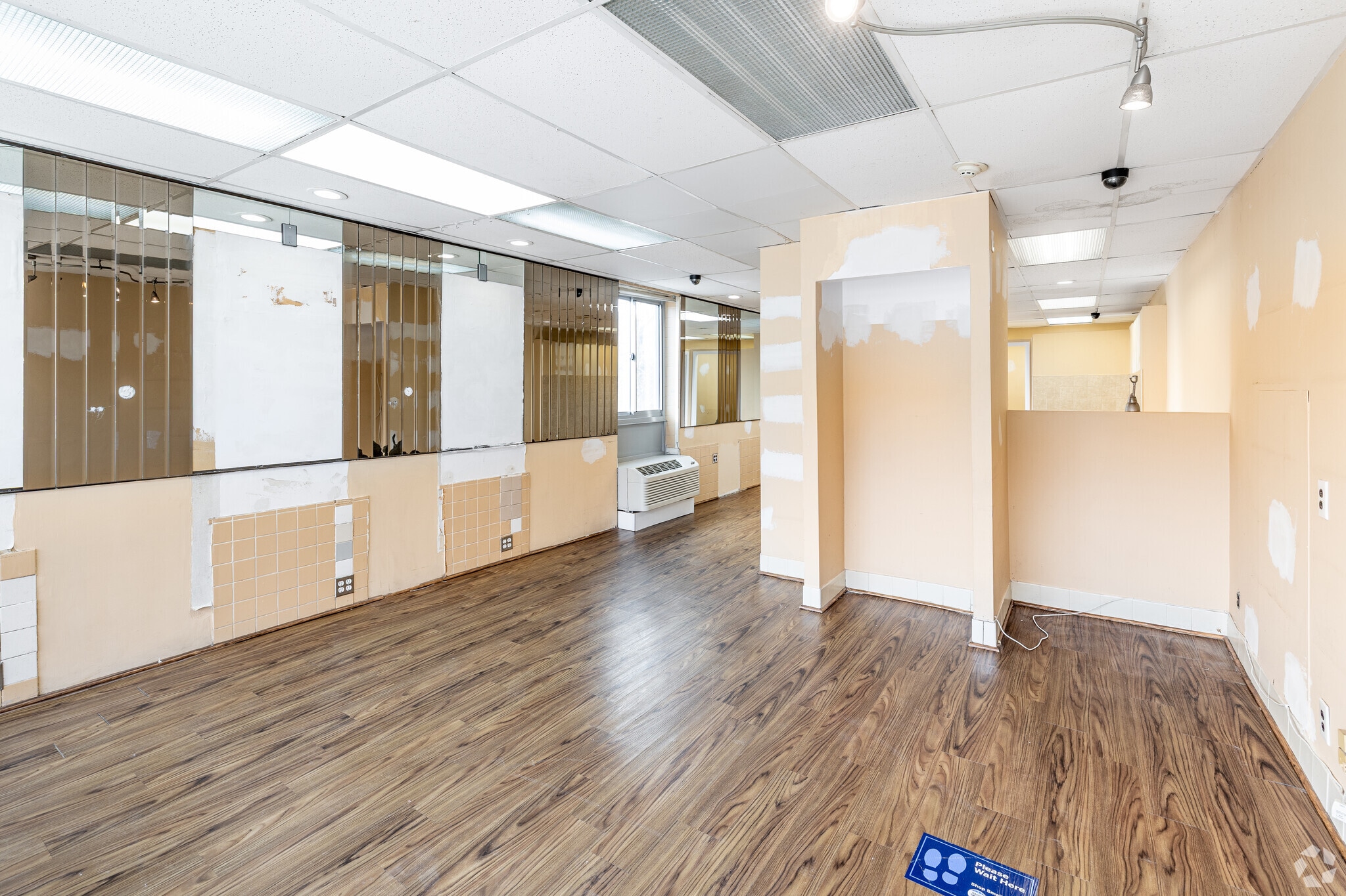 1350 15th St, Fort Lee, NJ à louer Photo intérieure- Image 1 de 2