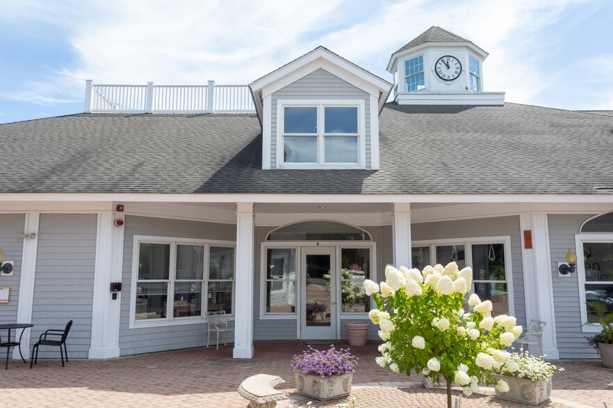 1587 Boston Post Rd, Westbrook, CT for lease - Building Photo - Image 1 of 23