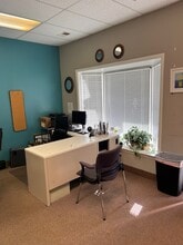 500 Northgate Park Dr, Winston-Salem, NC for lease Interior Photo- Image 2 of 4