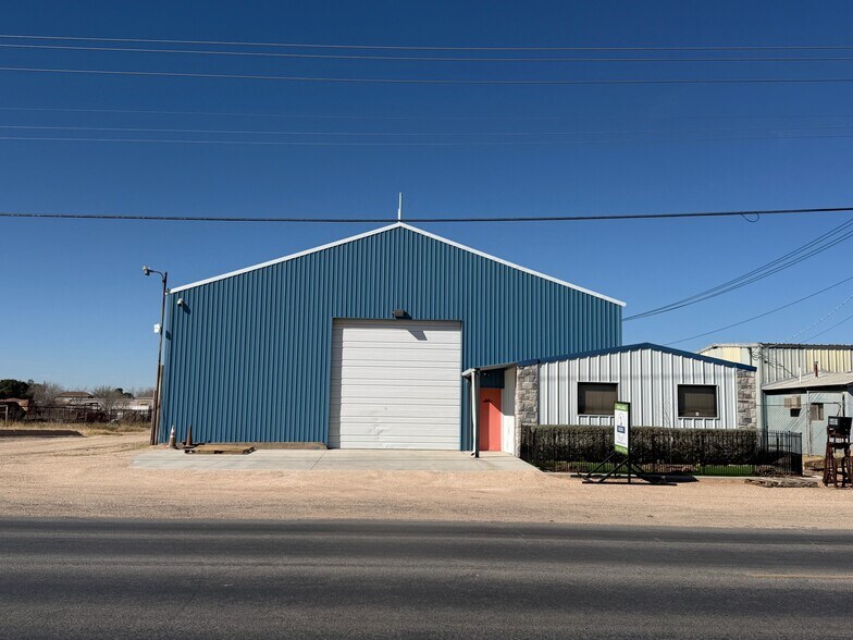 6401 N Golder Ave, Odessa, TX à louer - Photo du bâtiment - Image 3 de 15