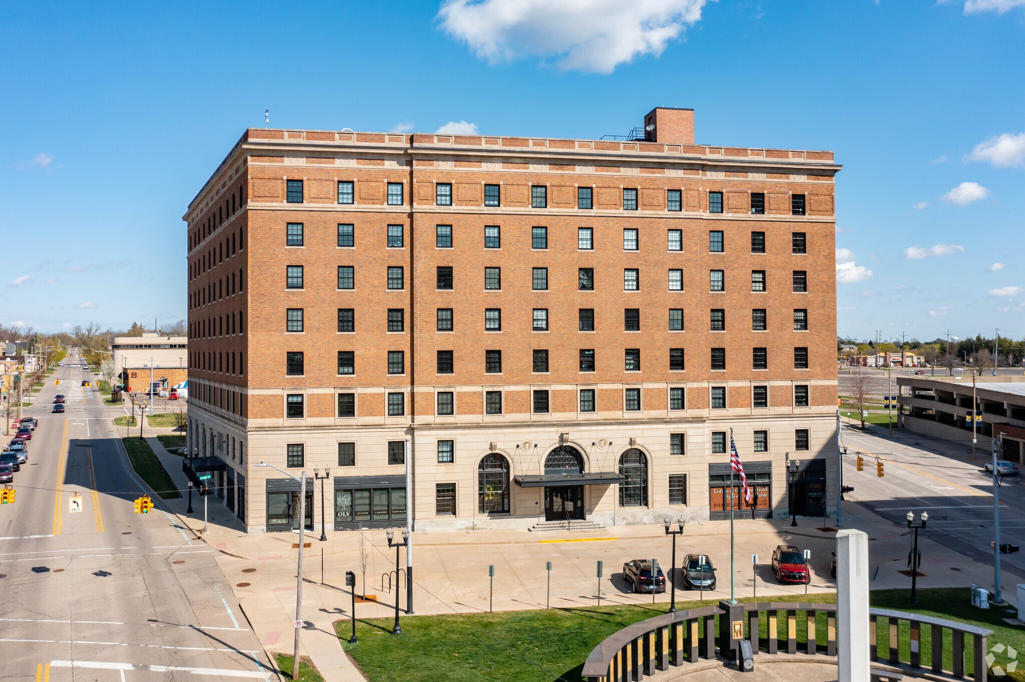 607 E 2nd Ave, Flint, MI for lease Primary Photo- Image 1 of 34