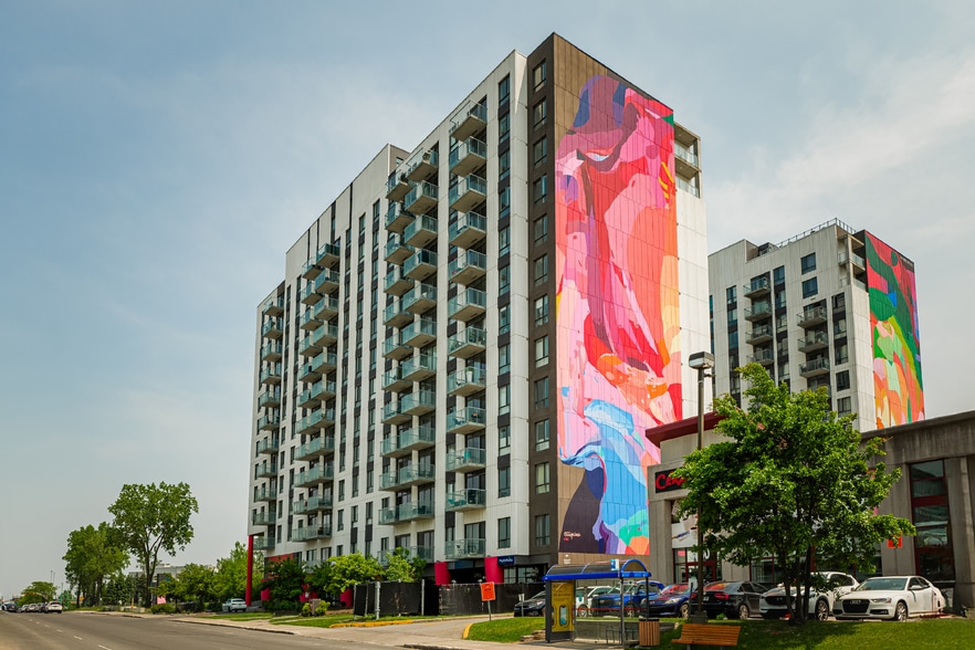 2990 Boul Saint-Martin O, Laval, QC for sale - Building Photo - Image 1 of 8