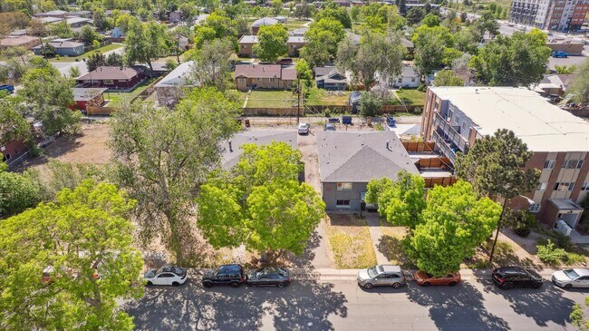 Plus de détails pour 1923 Dallas St, Aurora, CO - Multi-résidentiel à vendre