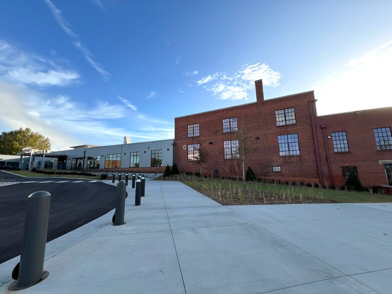 25 Goldsmith St, Greenville, SC for lease - Building Photo - Image 2 of 6