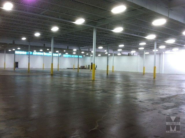 2775 Broadway St, Cheektowaga, NY à louer - Photo du bâtiment - Image 2 de 25