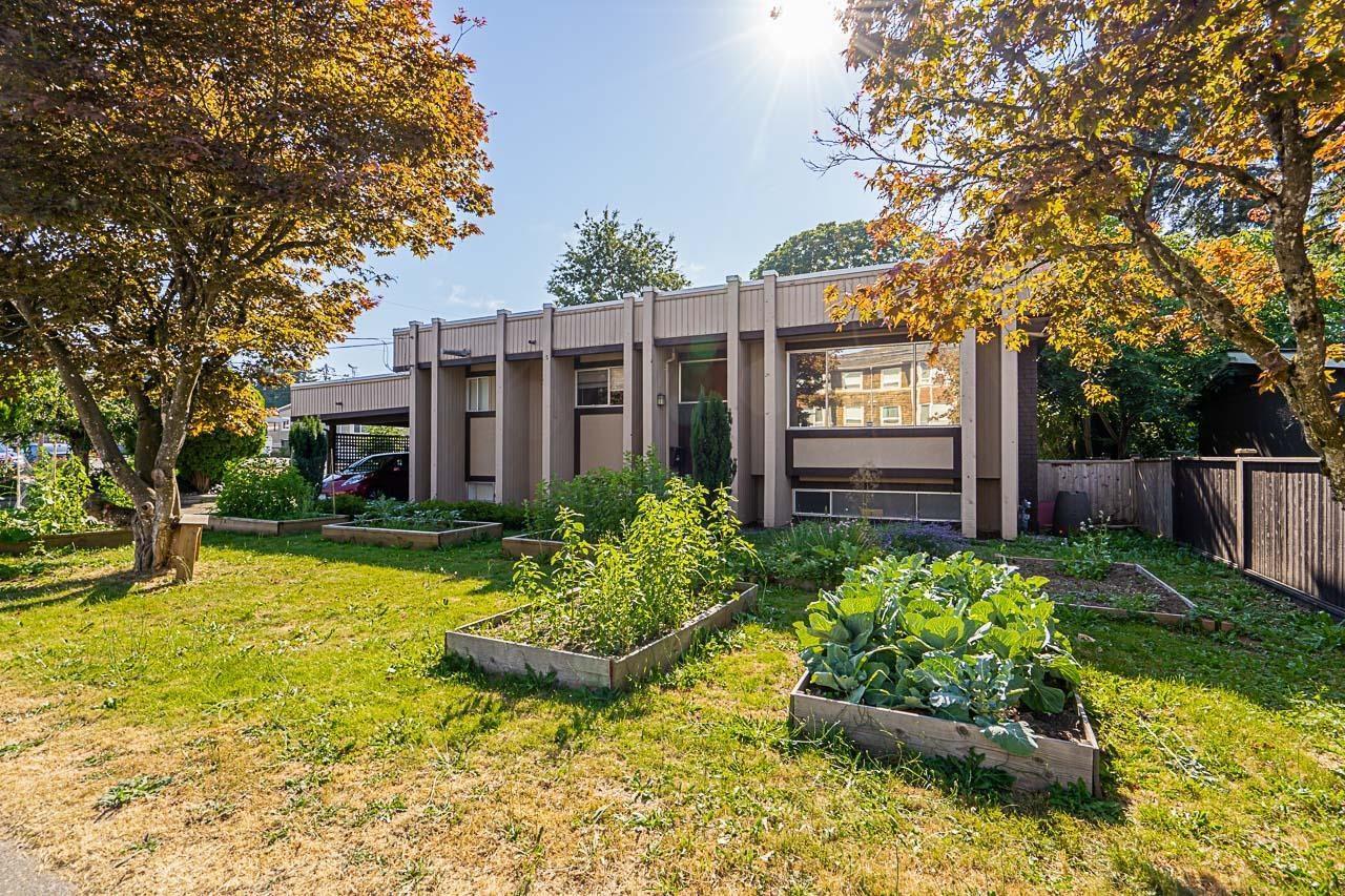 7381 Hurd St, Mission, BC for sale Primary Photo- Image 1 of 1