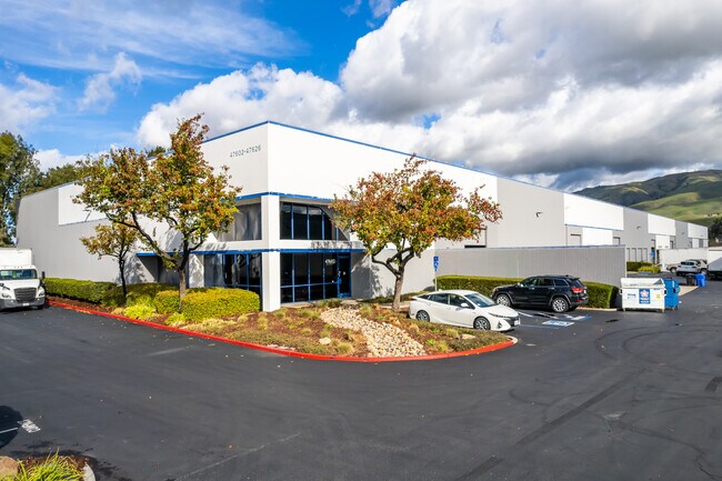 Plus de détails pour 47630-47654 Kato Rd, Fremont, CA - Industriel à louer