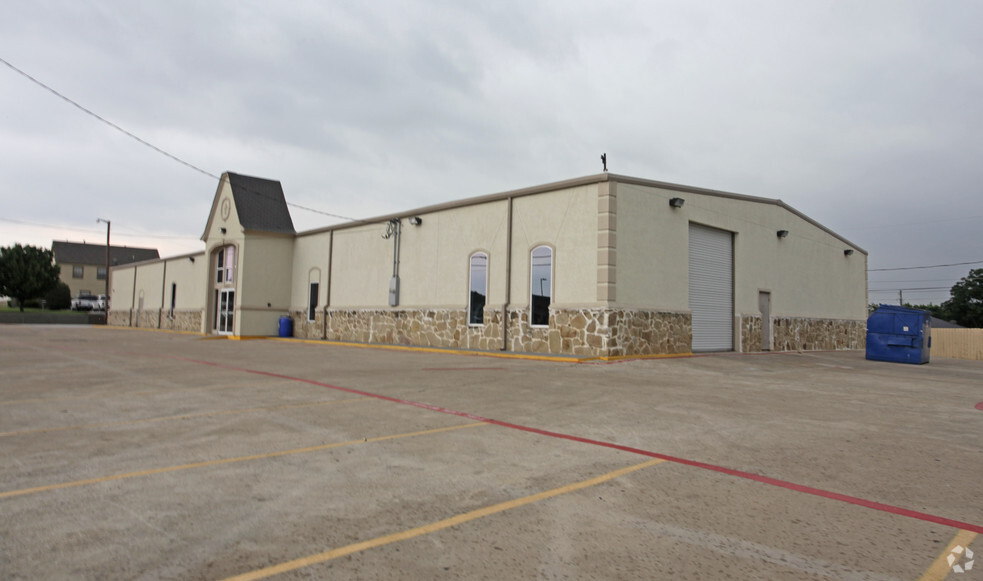 6600 Baker Blvd, Richland Hills, TX for sale - Primary Photo - Image 1 of 1