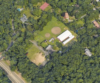 Plus de détails pour 43 Bangall Rd, Stamford, CT - Commerce de détail à louer