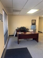 8546 Broadway St, San Antonio, TX for lease Interior Photo- Image 2 of 8