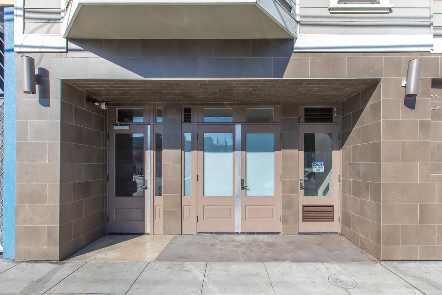 566 S Van Ness Ave, San Francisco, CA for sale - Building Photo - Image 2 of 9