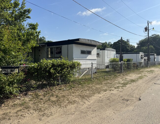 Plus de détails pour 5544 Dobson St, North Charleston, SC - Multi-résidentiel à vendre