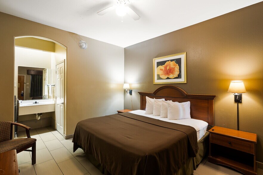 1010 W Houston Ave, McAllen, TX à vendre - Photo intérieure - Image 3 de 10