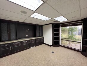 1787 Fort Union Blvd, Salt Lake City, UT à louer Photo du bâtiment- Image 1 de 1