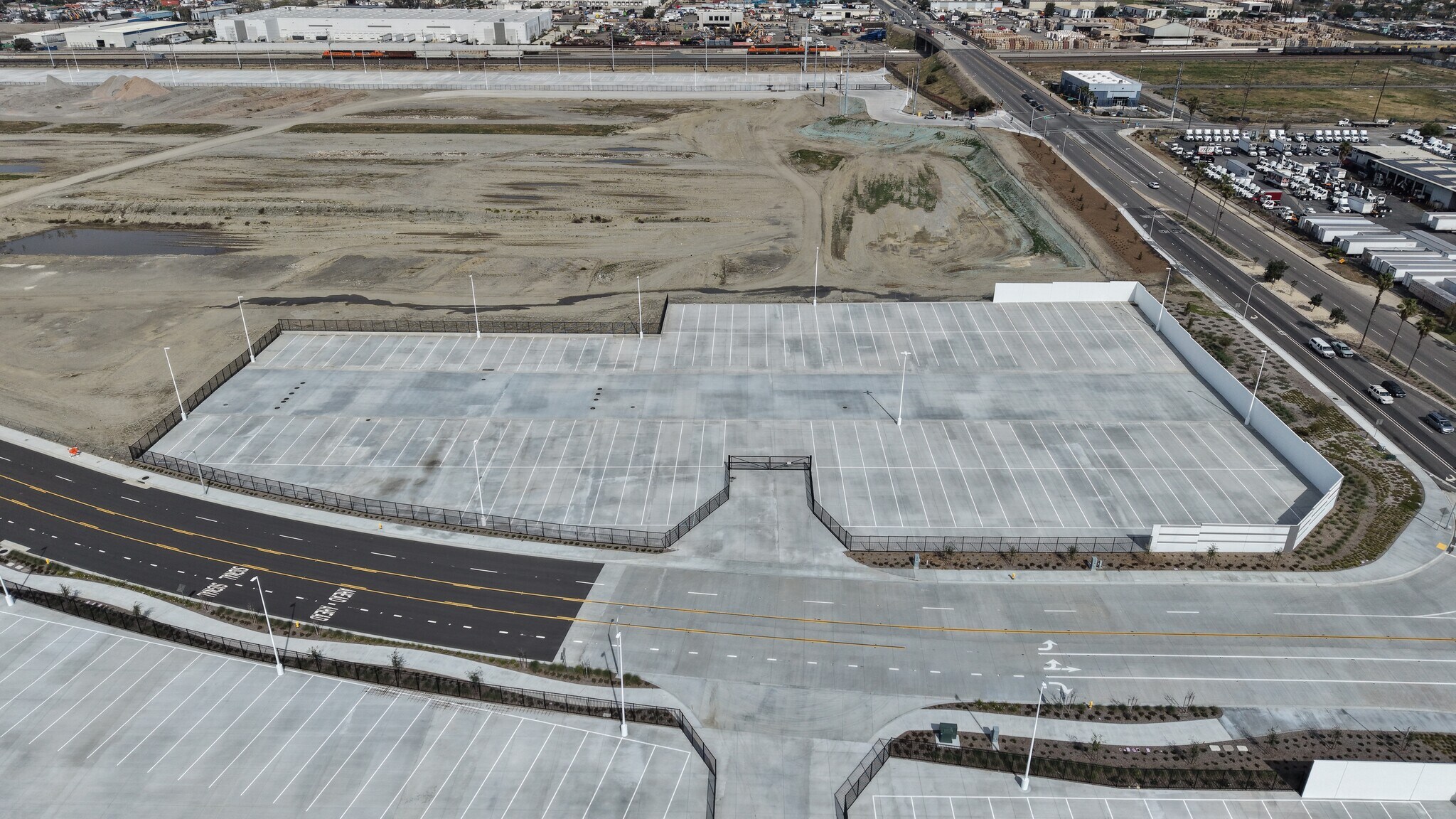 14450 Jimmie Johnson Dr, Fontana, CA for lease Primary Photo- Image 1 of 4