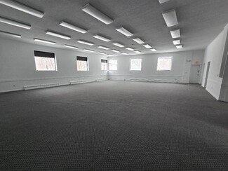 More details for 132 Franklin St, Torrington, CT - Retail for Lease