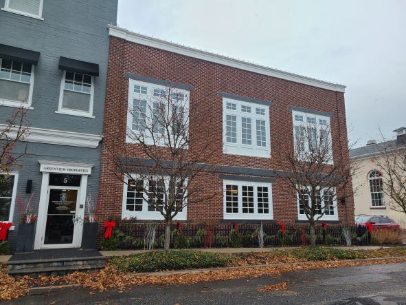 5 Shore Ln, Bay Shore, NY for lease - Building Photo - Image 3 of 20