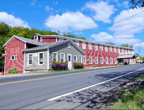 14-18 N Main St, Wilmington, VT à vendre - Photo principale - Image 1 de 1