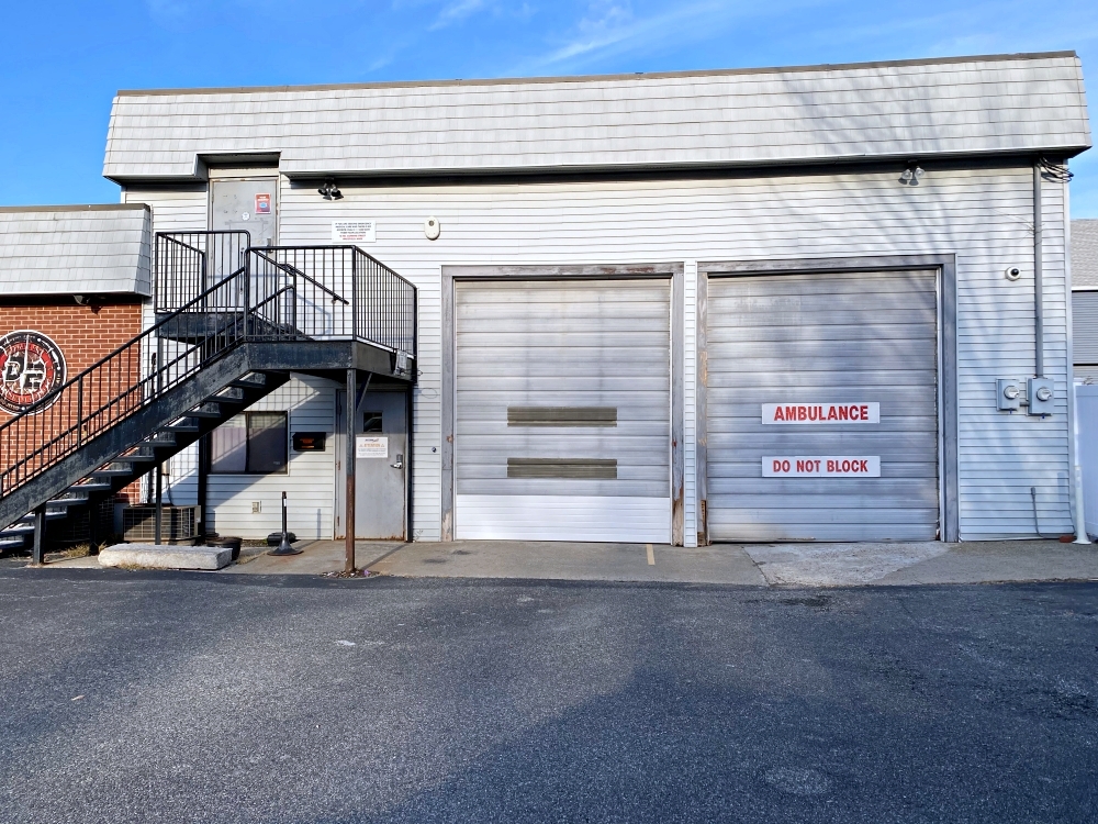 16 Del Carmine St, Wakefield, MA for lease Building Photo- Image 1 of 9