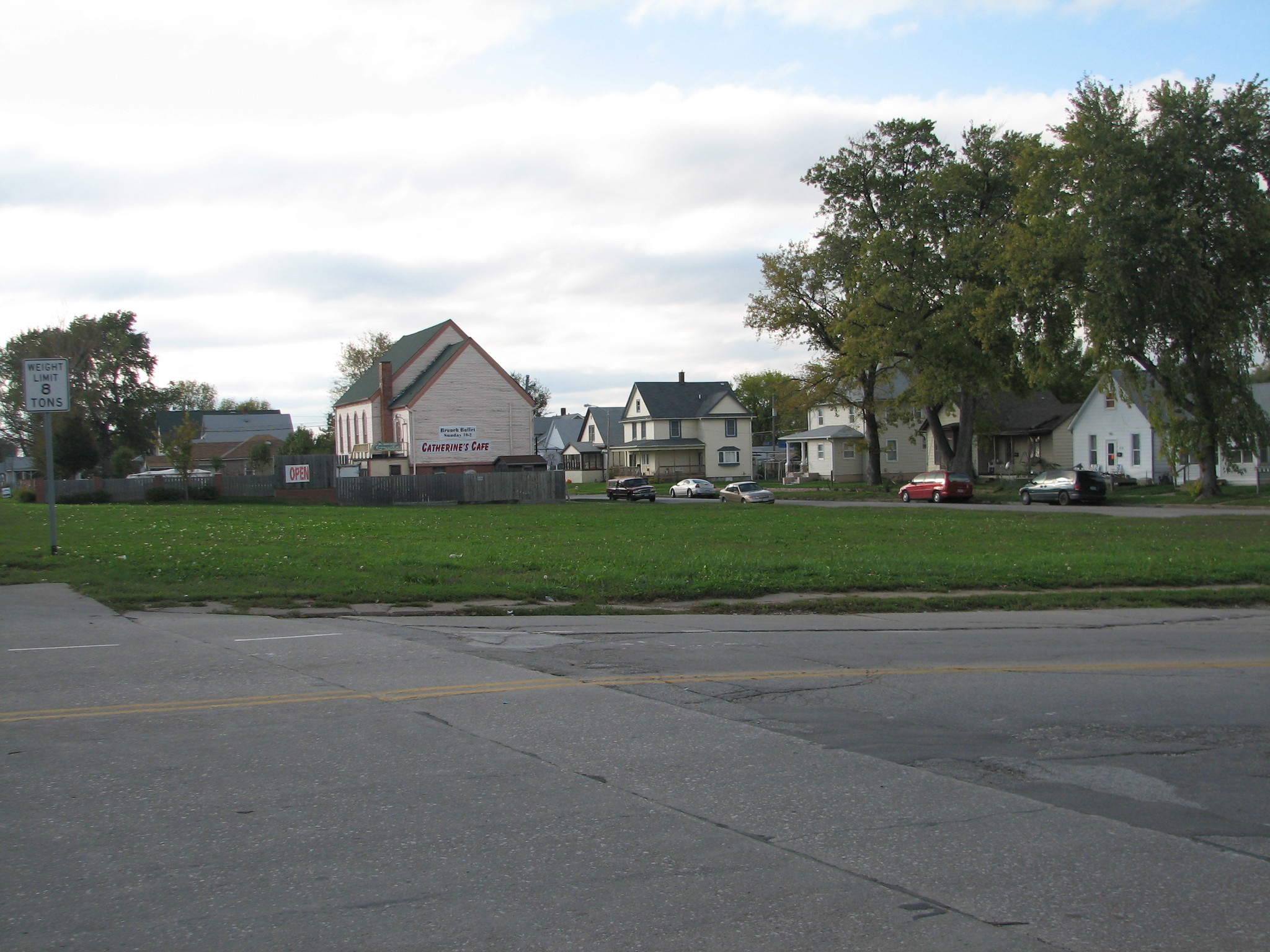 N 8th St, Council Bluffs, IA à vendre Photo du bâtiment- Image 1 de 3