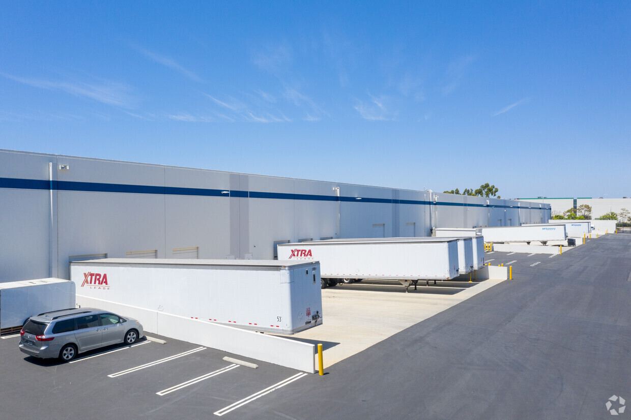 20100-20200 S Western Ave, Torrance, CA for lease Building Photo- Image 1 of 4