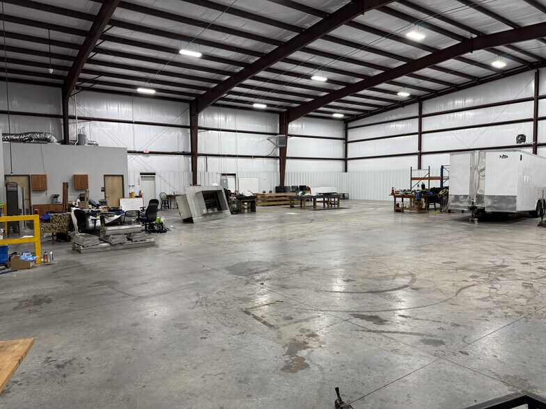 509 John Ross Ct, Pelzer, SC à louer - Photo du bâtiment - Image 3 de 3