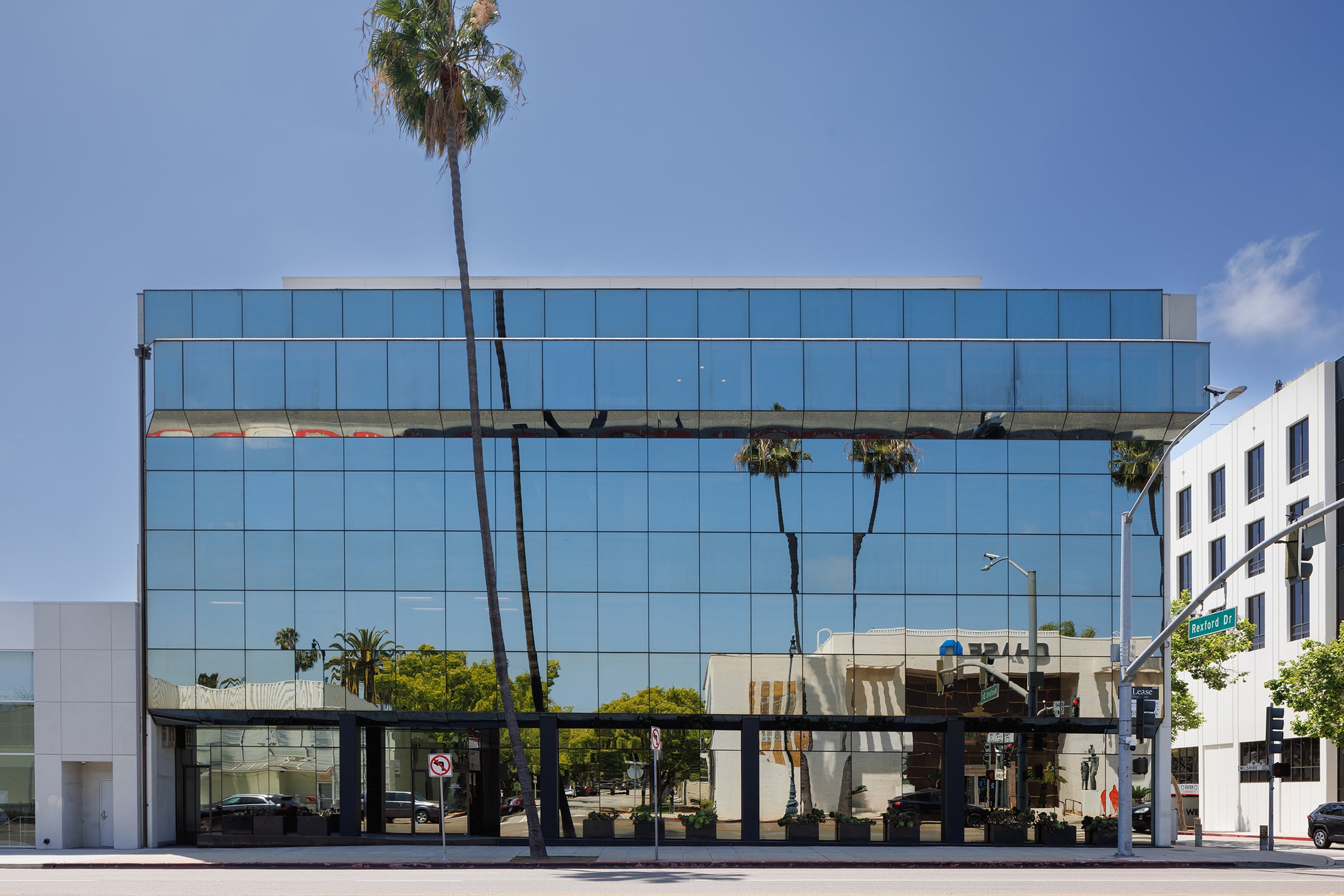 9250 Wilshire Blvd, Beverly Hills, CA for lease Primary Photo- Image 1 of 9