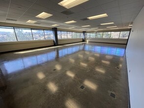 5550 Tech Center Dr, Colorado Springs, CO for lease Interior Photo- Image 2 of 11