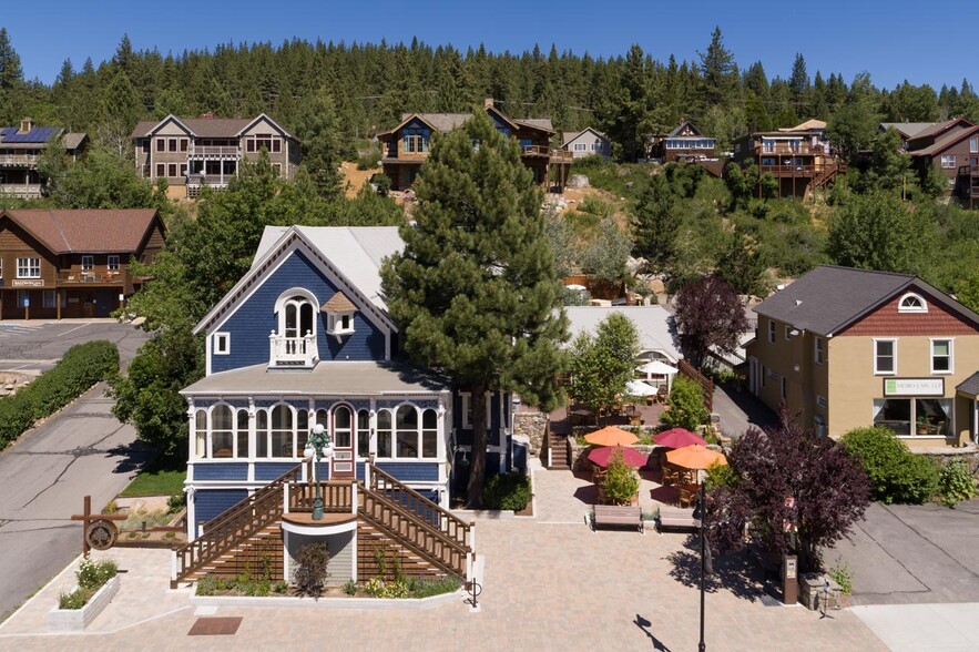 10292 Donner Pass Rd, Truckee, CA à vendre - Photo principale - Image 1 de 1